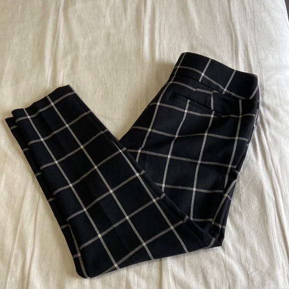 not available - Picture 3 of 6